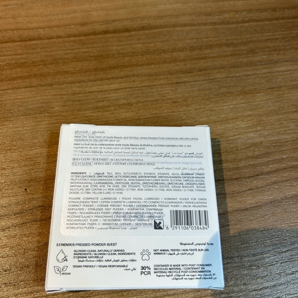 GLOWISH BY HUDA BEAUTY pressed powder - Picture 3 of 3